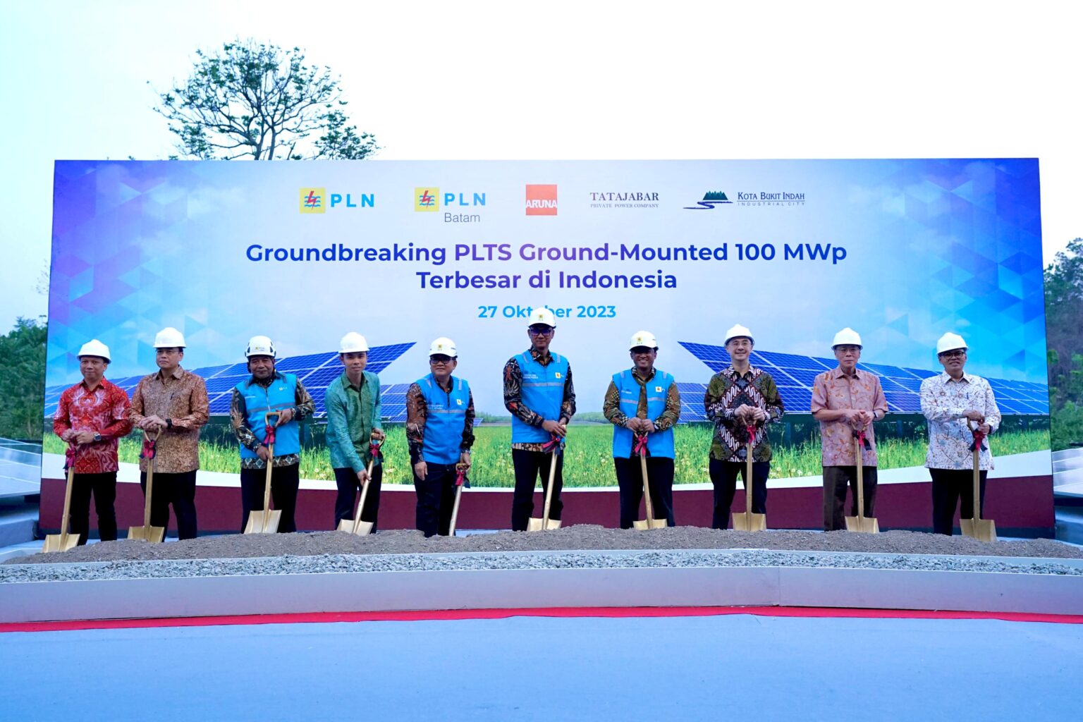 PLTS Ground Mounted Terbesar Di Indonesia Dibangun Kolaborasi PLN