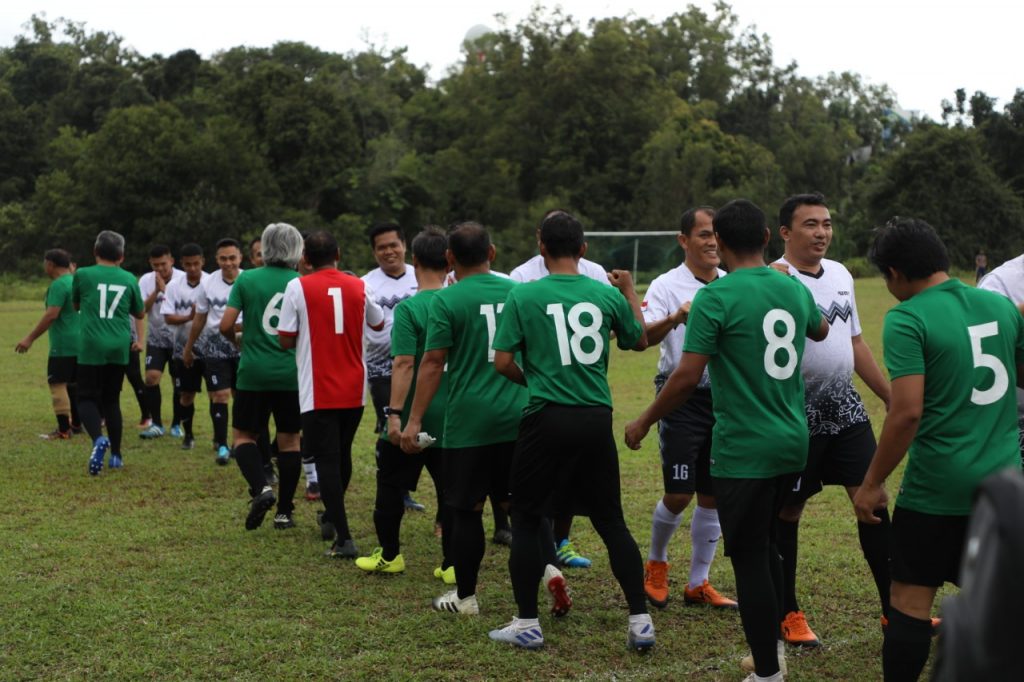 PS BP Batam Dan PS Polda Kepri Gelar Pertandingan Sepak Bola