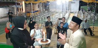 Momen Bahagia Iman Cawagub Kepri Balik Kampung, Peringati Maulid Nabi Hingga Rayakan Hari Jadinya ke-45 tahun