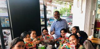 ES Durian Rasa SInergi, Pengunjung: Bang IMAN Merakyat Banget..! IMAN SUTIAWAN