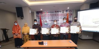 Di Penandatanganan MoU Gugus Tugas Pengawasan Pilkada 2020, Kabid Humas Polda Kepri Ungkap Titik Krusial Kegiatan Kampanye PENANDATANGANAN NOTA KESEPAHAMAN MOU GUGUS TUGAS PENGAWASAN KAMPANYE DALAM PELAKSANAAN PEMILIHAN KEPALA DAERAH TAHUN 2020 DI PROVINSI KEPRI