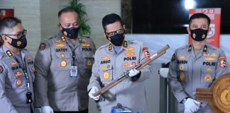 Polri Ungkap Bungker Persembunyian Teroris Upik Lawanga Polri