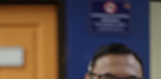 Nakes RSBP Batam Divaksin Rsbp Batam