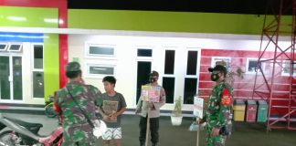 Upaya TNI-Polri Dalam Pemantauan Prokes Di SPBU Nogosari. Boyolali