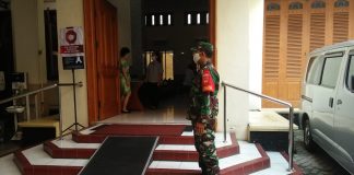 Sertu Rohmad, Gereja Juga Tidak Luput Dari Sararan Edukasi Penerapan PPKM TNI