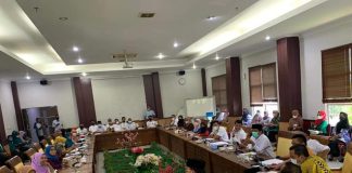 Hampir Senasib Karang Taruna Mukakuning, Para Kader Posyandu Dipecat Lurah