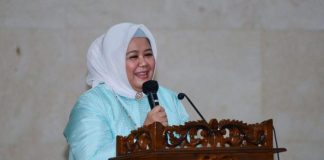 Setelah KTA Beredar, Iman Sutiawan Benarkan Marlin Agustina Rudi Resmi Gabung Gerindra