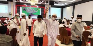 Aneh! Rudi Walikota Larang Kegiatan Bukber di Batam, Amsakar Malah Hadiri Acara Buka Puasa Bersama