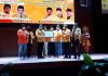 Airlangga Berikan Piagam Penghargaan Ketua DPD Golkar Kepri, Ini Sebabnya