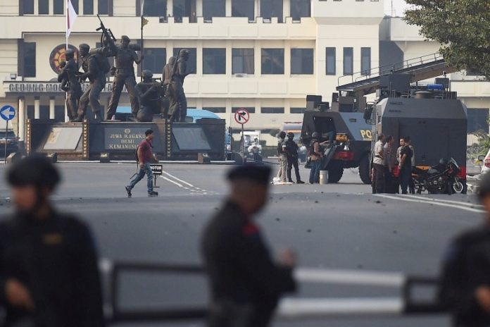 penyerangan mako brimob