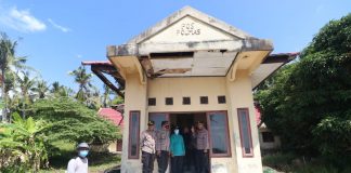 Wakapolda Kepri Tinjau Pulau Terluar, Berikan Paket Sembako ke Warga