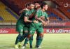 PSS Lolos ke Perempat Final Piala Menpora, Singkirkan Persebaya Surabaya 1 – 0