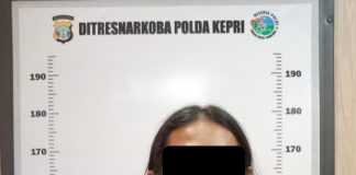 Pria Gondrong Bawa Sabu 212 Gram Disergap di Pintu Keluar Parkiran Habourbay