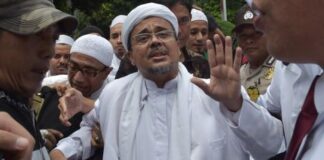 HRS Dituntut 10 Bulan Penjara Dalam Kasus Kerumunan