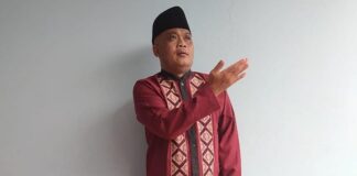 Sapri Pantun Komedian Berjiwa Bisnis: Jualan Bubur hingga Baber Shop