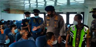 Ditpolair Polda Kepri Tekankan Prokes di Pelabuhan Domestik