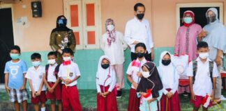 Presiden Tinjau Vaksinasi di Jawa Tengah