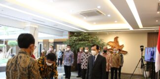 Menko Perekonomian RI Lantik Anggota Bidang Kebijakan Strategis BP Batam