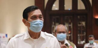 BreakingNews, Pemerintah Batal Terapkan PPKM Level 3 Saat Nataru