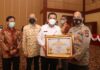 Polda Kepri Menerima Anugerah Keterbukaan Informasi Publik Tahun 2021