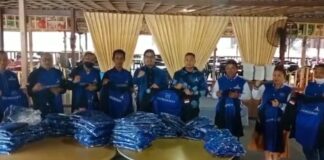 Silaturahmi 9 PAC Partai Demokrat, Kamarudin Muda Beri Seragam Baru