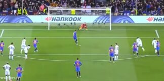 Liga Europa: Gol Penalti Torres Selamatkan Barcelona Kalah dari Napoli