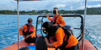 Pencarian Hari Kedua, Tim Basarnas Belum Temukan Pemancing Tenggelam di Perairan Mubut Darat