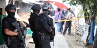 Densus 88 Tangkap Empat Terduga Teroris di Sagulung