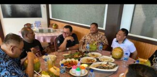 Pembina JMSI Kepri, Yan Fitri Halimansyah Paparkan Sejarah Melayu Kepada Ketum JMSI