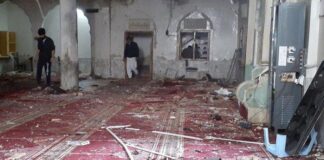 Detik-detik Ledakan Bom Bunuh Diri di Masjid Pakistan, 56 Tewas 194 Luka