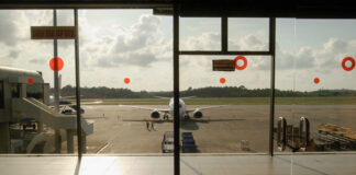 Stok Vaksin Habis, Kepri Hapus Sementara Syarat Booster Perjalanan Udara