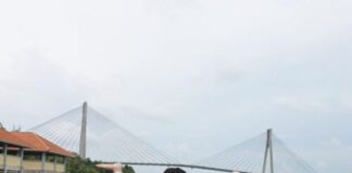 YouTuber Asal Batam Siap Bantu Pegawai Alfamart vs Ibu Pencuri Cokelat