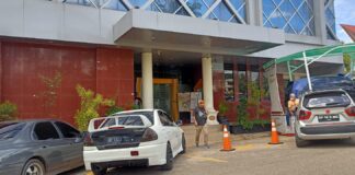 Diduga Jadi Korban Skimming, Puluhan ASN Pemko Batam Datangi Bank Riau Kepri