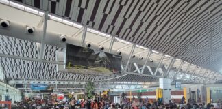 Penerbangan Makassar-Jakarta Delay 3 Jam, Manajemen Lion Air Sebut Masalah Cuaca