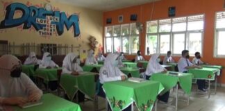 Daya Tampung Terbatas, 8.000 Lulusan SMP di BatamTerpaksa ke SMA Swasta