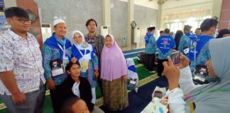 Gantikan Ayah, Anna Jadi Jamaah Haji Termuda Embarkasi Batam