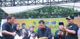 HUT Pekanbaru ke 238, Kecamatan Tenayan Raya Gelar Bazar UMKM