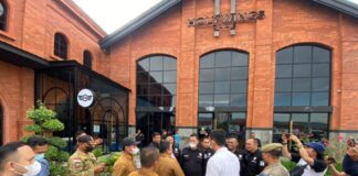 Aneh! Tak Keluarkan Izin, Tapi DPM-PTSP Sidak Holywings Batam