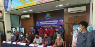 BNNP Kepri Musnahkan Bahan Baku Narkoba Pabrik Sabu Perumahan Sukajadi