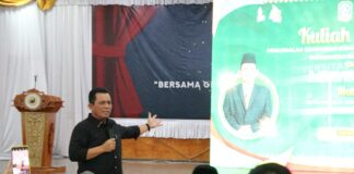 Gubernur Ansar Buka PKKMB Sekaligus Beri Kuliah Umum di Unrika
