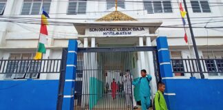 Kepala SDN 004 Lubukbaja Sebut Sudah Tiga Bulan Siswa Belajar Sambil Lesehan