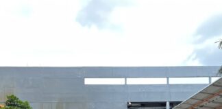 Mobil Listrik All New Nissan LEAF Mulai Mengaspal di Batam