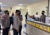 Kapolda Kepri Cek Pelayanan SIM Polresta Barelang