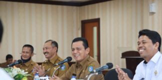 Ansar Kumpulkan OPD, Bahas Temuan BPK Gubernur Kepri, Ansar Ahmad.