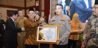 Polda Kepri Raih Penghargaan Anugerah Keterbukaan Informasi Publik 2022