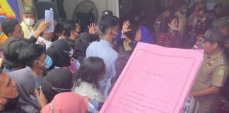 Pencaker Banyak Pingsan, Job Fair 2022 Dihentikan Sementara
