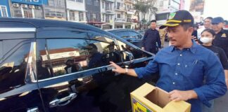 Peduli Cianjur, Walikota Rudi Turun ke Jalan Muhammad Rudi