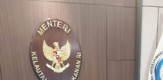 Ansar Bahas Program Ekonomi Biru dengan Menteri KKP Program ekonomi biru Provinsi Kepri.