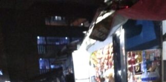 Warga Kampung Utama Atas Begadang Tunggu Air Ngalir