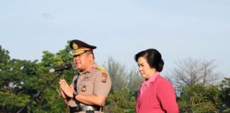 Irjen Moh Iqbal Pimpin Penghormatan ‘Kebanggaan’ di Apel Terakhir Wakapolda Riau Irjen Tabana Bangun